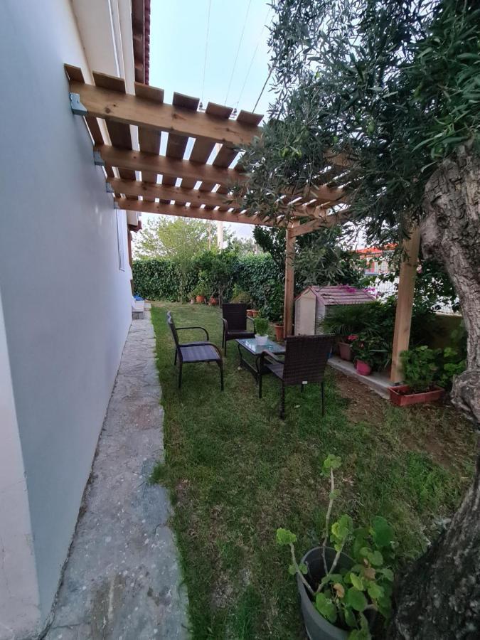 Semelia'S Guest House Spáta Eksteriør bilde